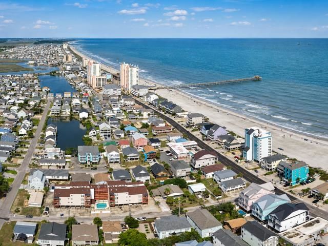 209 29th Ave. N, North Myrtle Beach, SC 29582