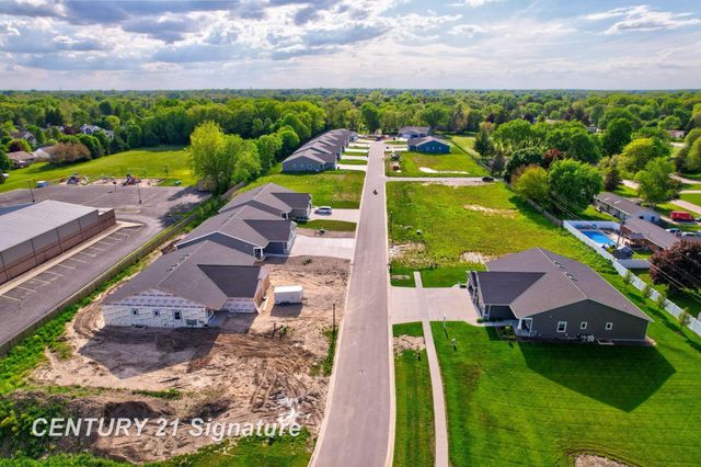 4215 Woodburn Court, Saginaw Twp, MI 48603