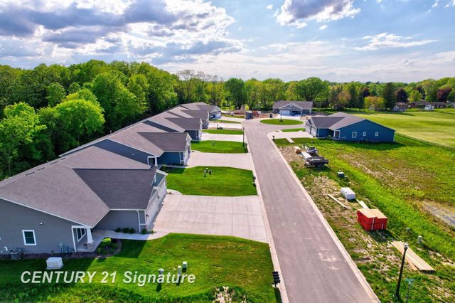 4215 Woodburn Court, Saginaw Twp, MI 48603