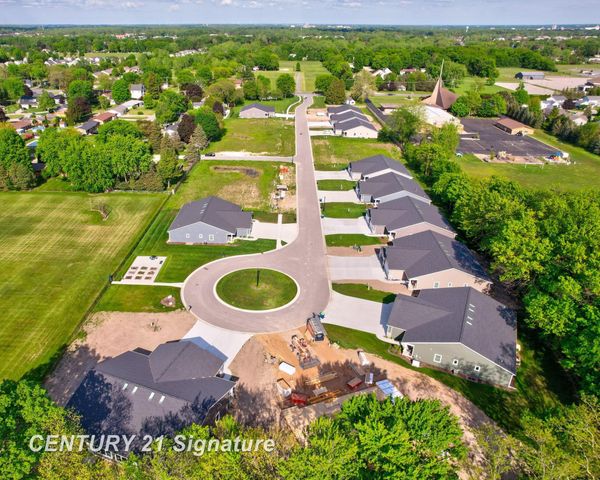 4215 Woodburn Court, Saginaw Twp, MI 48603