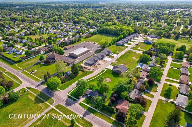 4215 Woodburn Court, Saginaw Twp, MI 48603