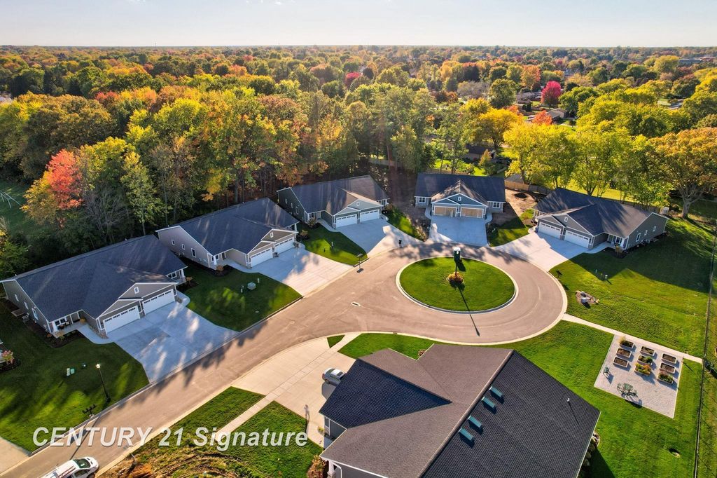4215 Woodburn Court, Saginaw Twp, MI 48603