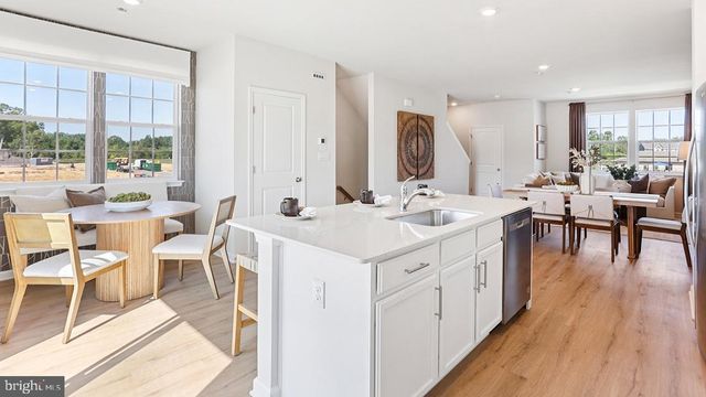 131 GARY WAY, Sicklerville, NJ 08081