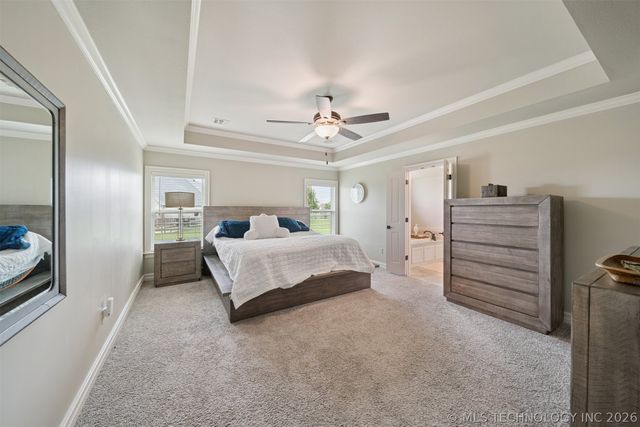 6110 N Creekwood Drive, Owasso, OK 74055