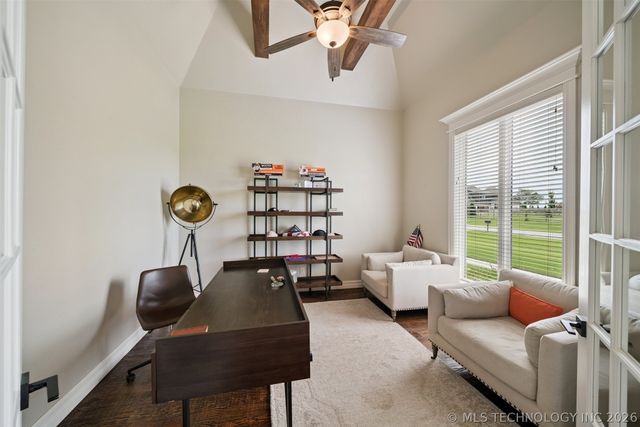 6110 N Creekwood Drive, Owasso, OK 74055