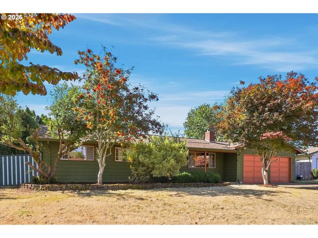 917 Se 168TH Ave, Portland, OR 97233