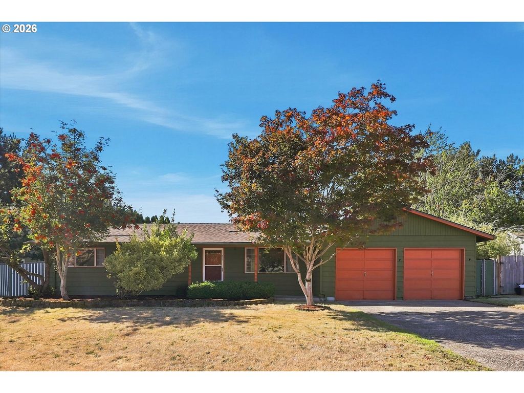 917 Se 168TH Ave, Portland, OR 97233