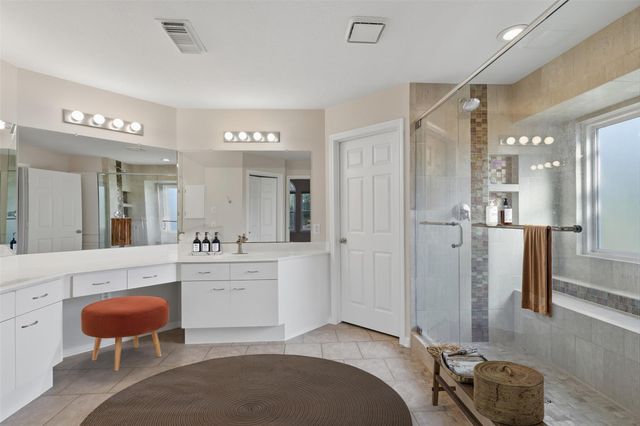 1909 Harbour Cove Drive, Seabrook, TX 77586