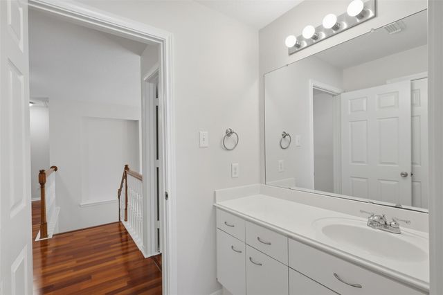 1909 Harbour Cove Drive, Seabrook, TX 77586