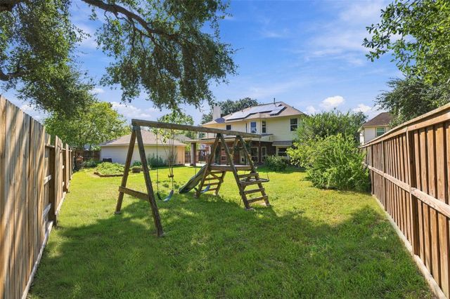 1909 Harbour Cove Drive, Seabrook, TX 77586