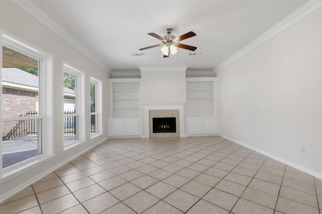 1909 Harbour Cove Drive, Seabrook, TX 77586