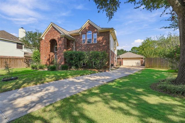 1909 Harbour Cove Drive, Seabrook, TX 77586