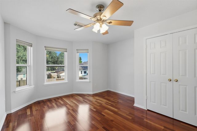 1909 Harbour Cove Drive, Seabrook, TX 77586