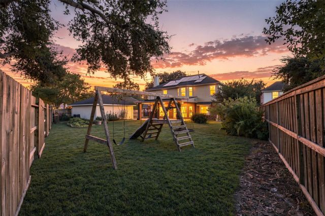 1909 Harbour Cove Drive, Seabrook, TX 77586