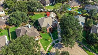 1909 Harbour Cove Drive, Seabrook, TX 77586