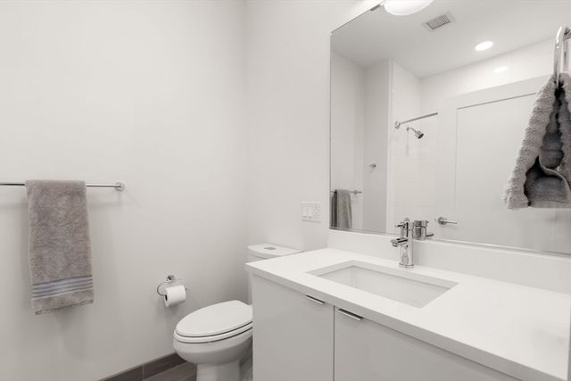 65 Lewis St U 506, Boston, MA 02128