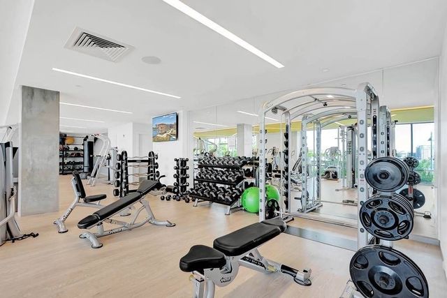 65 Lewis St U 506, Boston, MA 02128