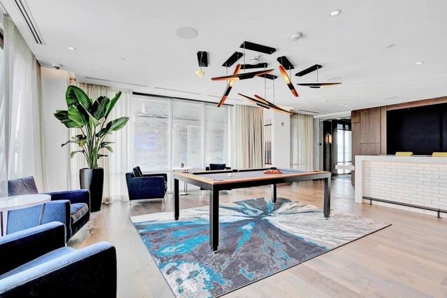 65 Lewis St U 506, Boston, MA 02128