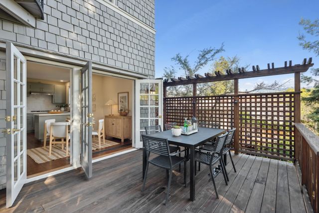 1006 ROSE AVE, Piedmont, CA 94611