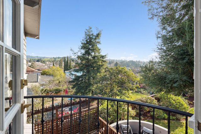 1006 ROSE AVE, Piedmont, CA 94611