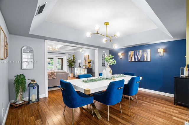 505 Maplewood Dr, Green Acres, FL 33415