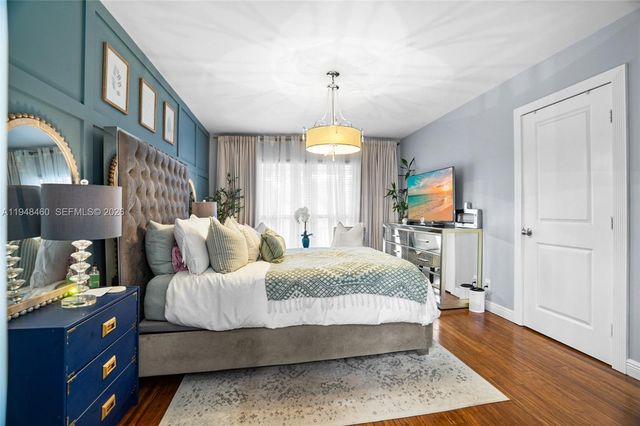 505 Maplewood Dr, Green Acres, FL 33415