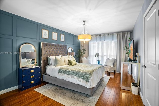 505 Maplewood Dr, Green Acres, FL 33415