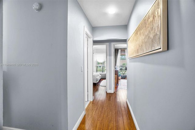 505 Maplewood Dr, Green Acres, FL 33415