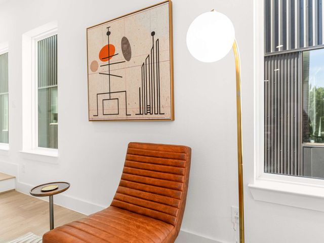 2015 N Prairie Avenue 202, Dallas, TX 75204