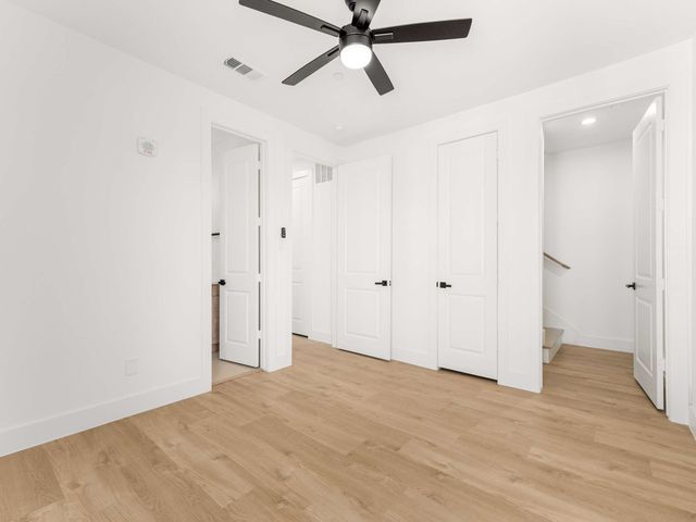 2015 N Prairie Avenue 202, Dallas, TX 75204