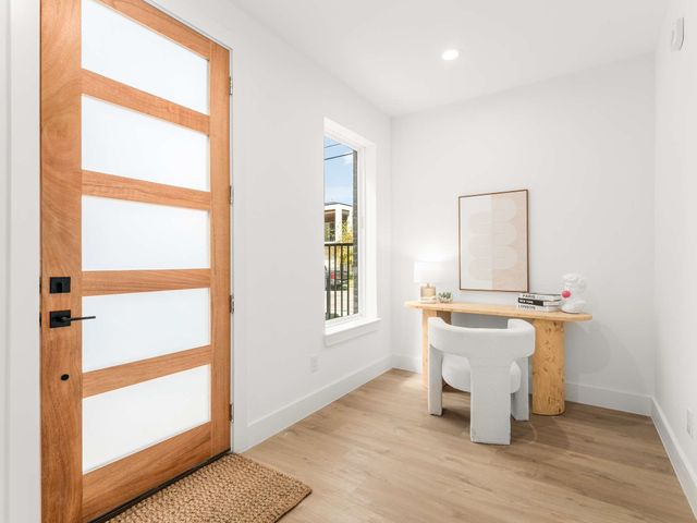 2015 N Prairie Avenue 202, Dallas, TX 75204