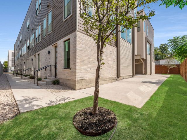 2015 N Prairie Avenue 202, Dallas, TX 75204