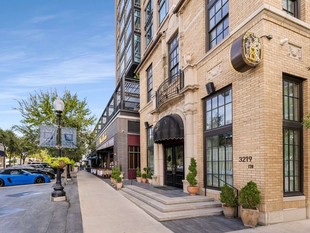 2015 N Prairie Avenue 202, Dallas, TX 75204