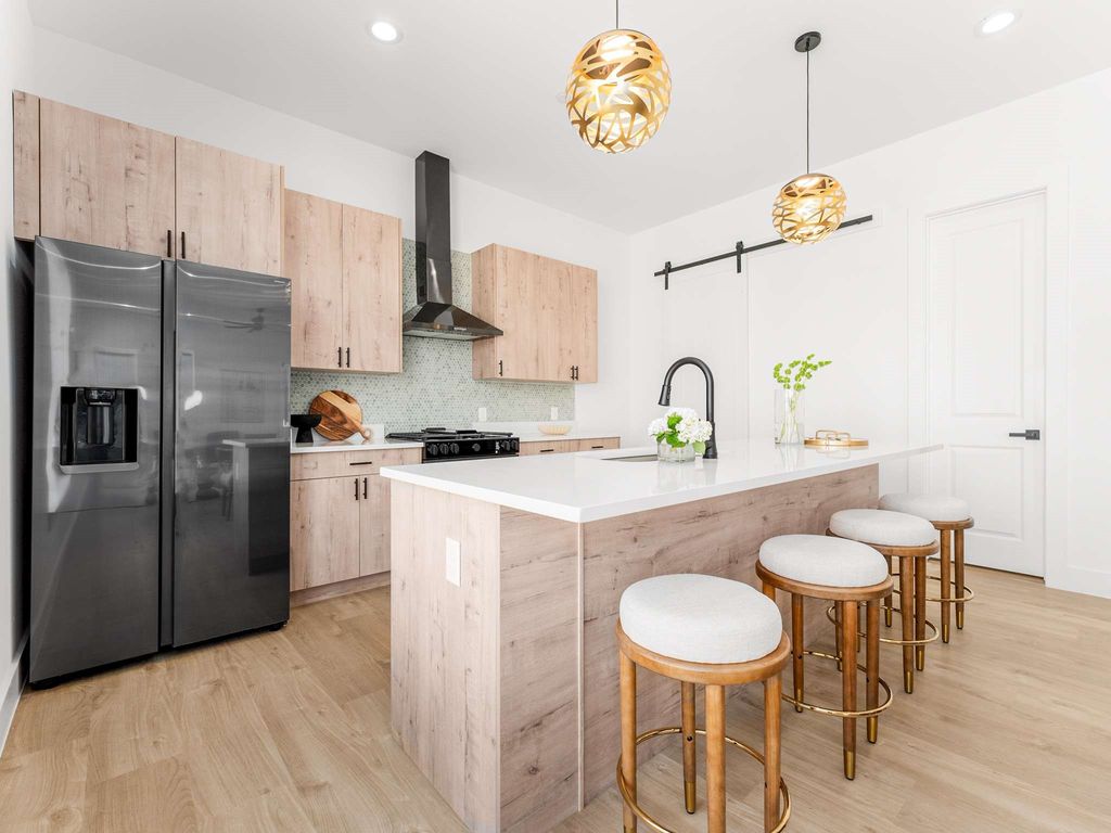 2015 N Prairie Avenue 202, Dallas, TX 75204