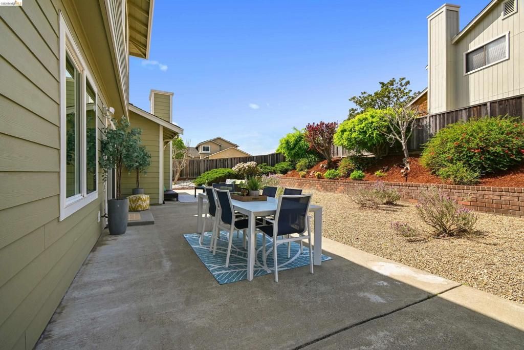 Image 52 of property listing at 4303 Chamberlin Ct, Oakland, CA 94619