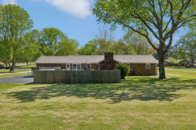 1002 Shannon Ln, Franklin, TN 37064