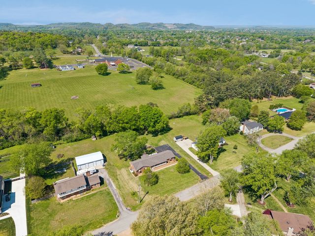 1002 Shannon Ln, Franklin, TN 37064