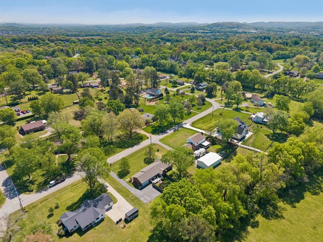 1002 Shannon Ln, Franklin, TN 37064