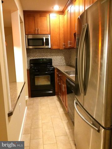 242 MILL ST, Bristol, PA 19007