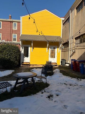 242 MILL ST, Bristol, PA 19007