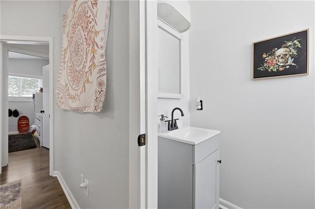 356 Lineberry RD, Virginia Beach, VA 23452