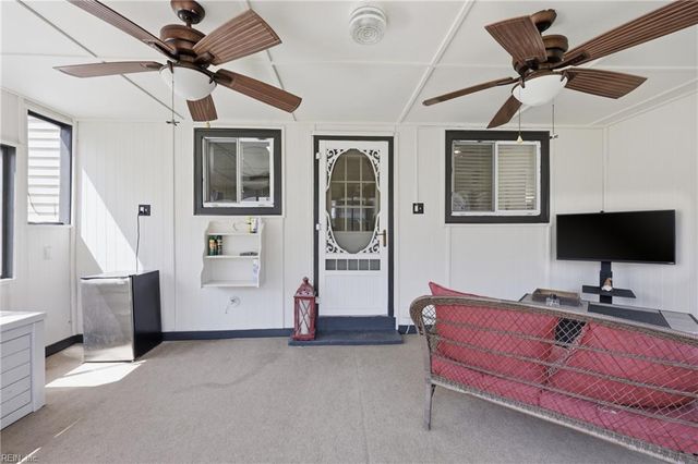 356 Lineberry RD, Virginia Beach, VA 23452