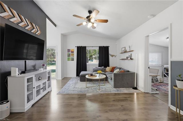 356 Lineberry RD, Virginia Beach, VA 23452