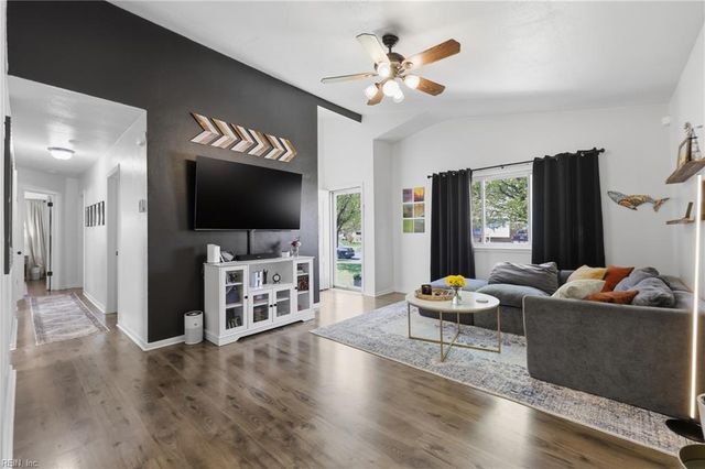 356 Lineberry RD, Virginia Beach, VA 23452