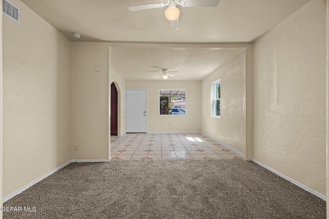6432 SHIRLEY Avenue, El Paso, TX 79905