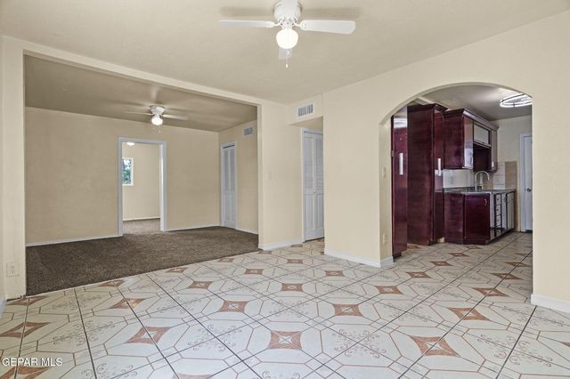 6432 SHIRLEY Avenue, El Paso, TX 79905