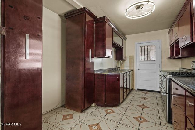 6432 SHIRLEY Avenue, El Paso, TX 79905