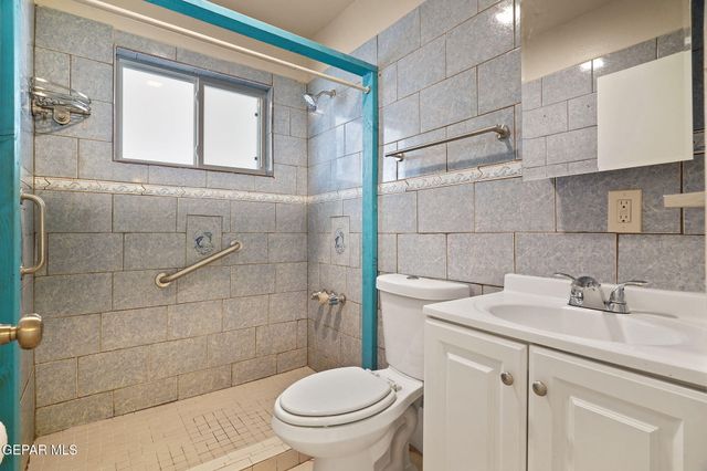 6432 SHIRLEY Avenue, El Paso, TX 79905