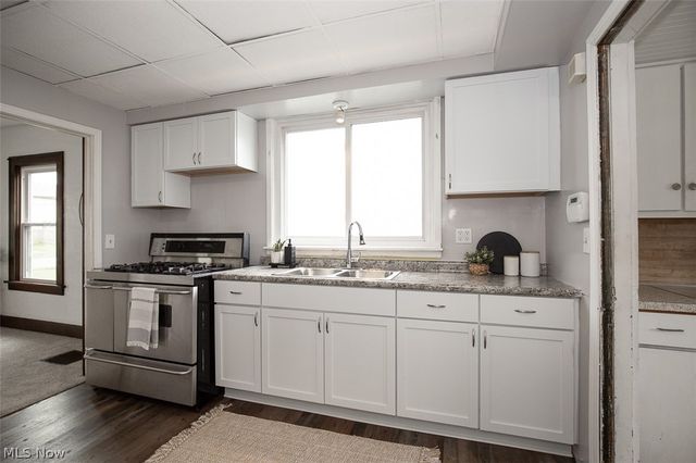 930 E 250th Street, Euclid, OH 44132