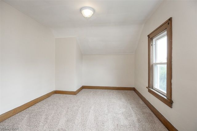 930 E 250th Street, Euclid, OH 44132